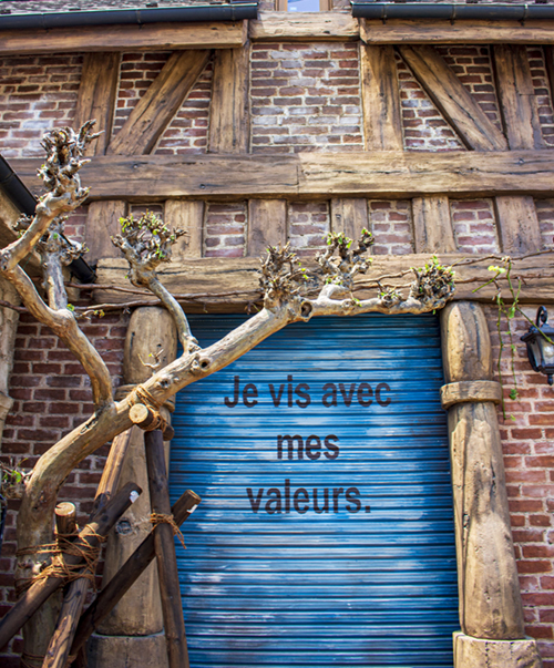 浅見技工 塗装工事 防水 店舗 住宅 リフォーム 改修 新築 インテリア エクステリア