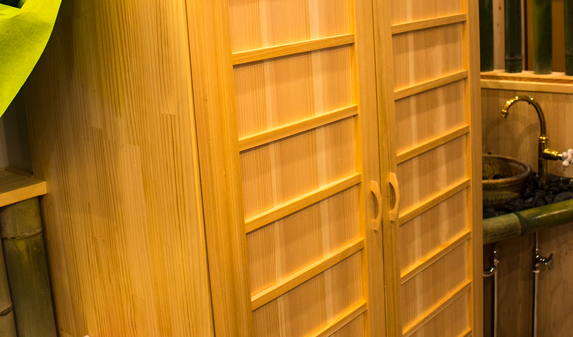 江戸前寿司　鮨信楽　木製オーダーメイドロッカー